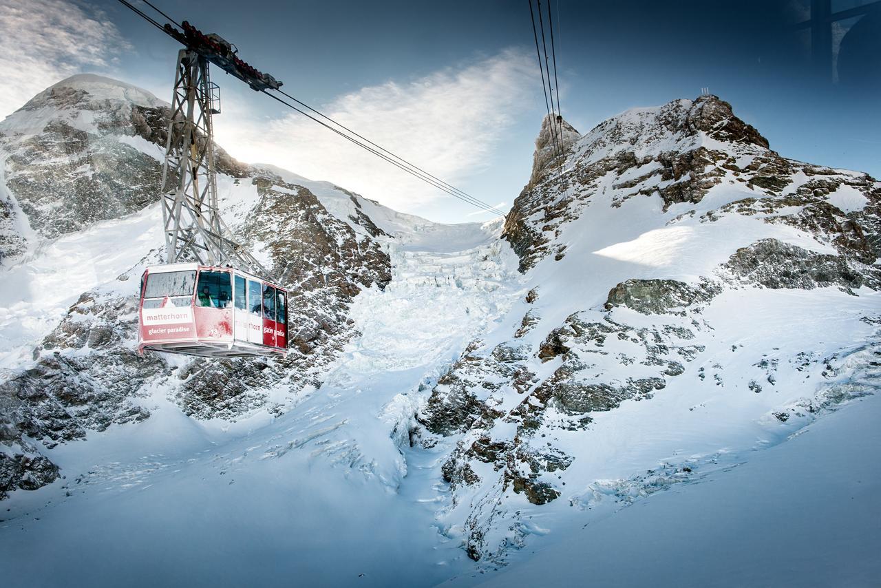 Hotel Butterfly, BW Signature Collection Zermatt Exterior foto